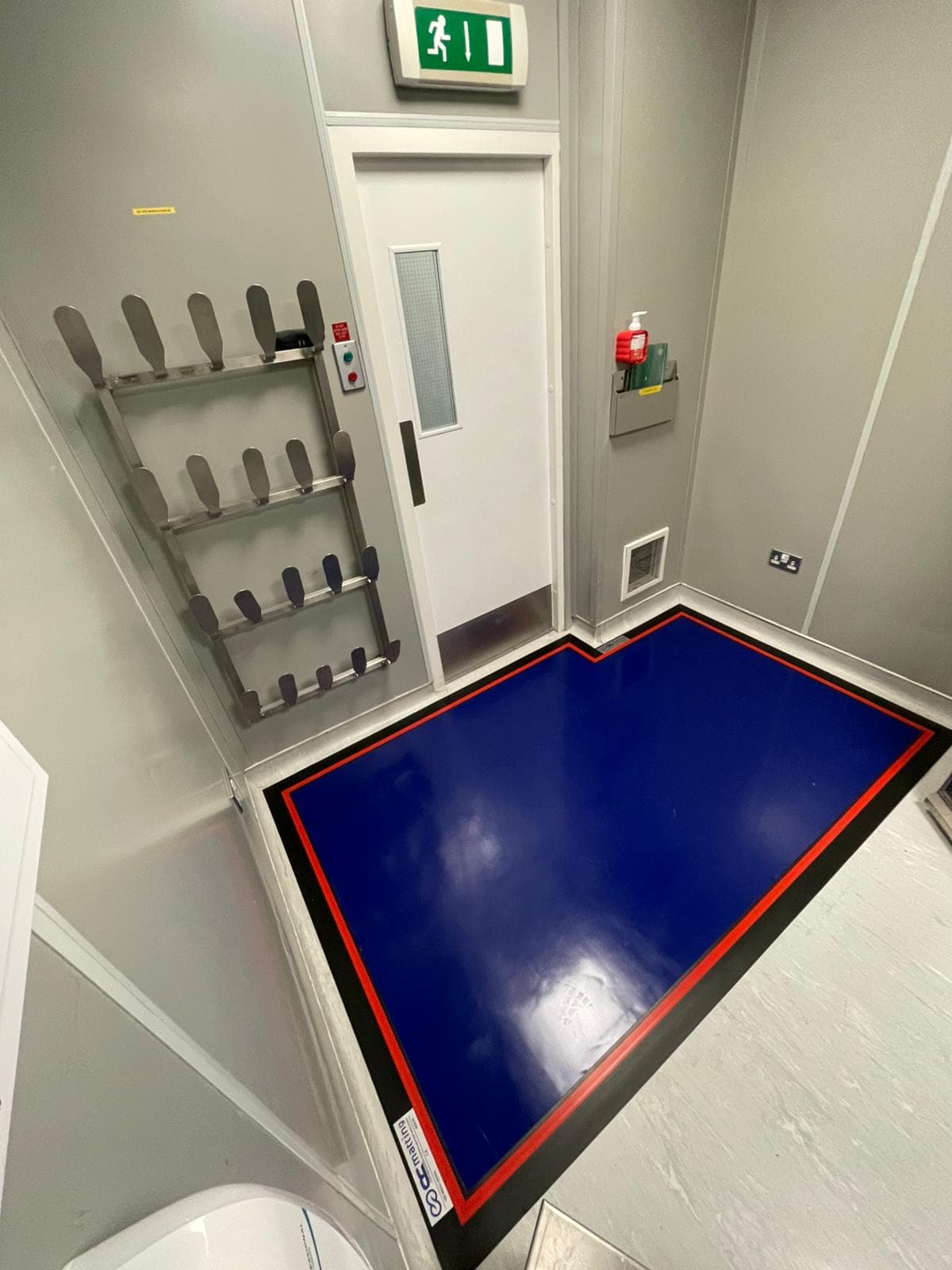 The Cleanroom Evolution: Why Facilities are Trading Sticky Mats for CCM Polymeric Technology